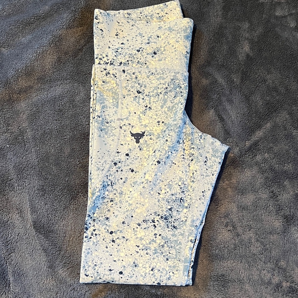 Women’s Under Armour leggings